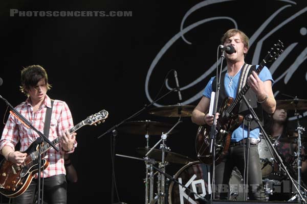 KINGS OF LEON - 2007-08-26 - SAINT CLOUD - Domaine National - Grande Scene - 